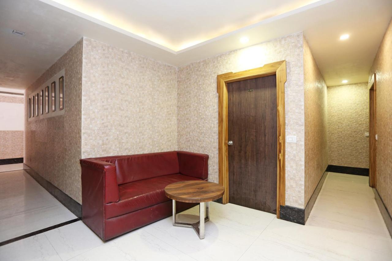 Hotel Deep Kanpur Exterior photo